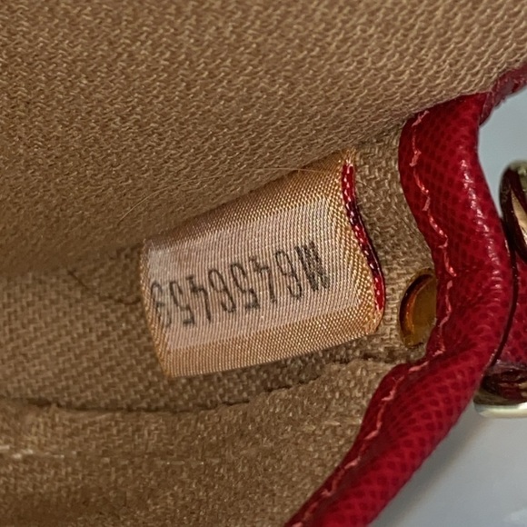 Dooney and Bourke Wristlet Wallet Pouch - Picture 8 of 10